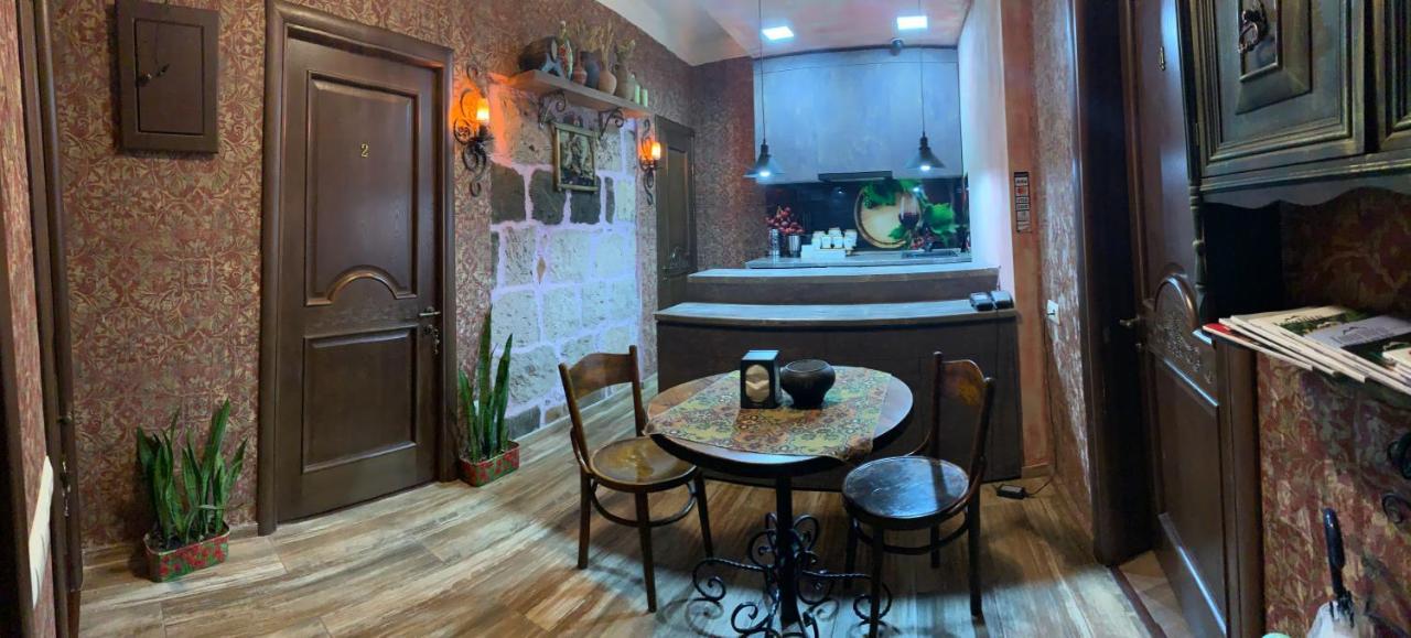 Studio Boutique Hotel At Cascade Yerevan Exterior photo