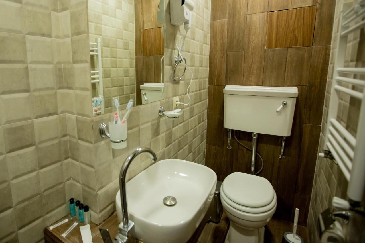 Studio Boutique Hotel At Cascade Yerevan Exterior photo